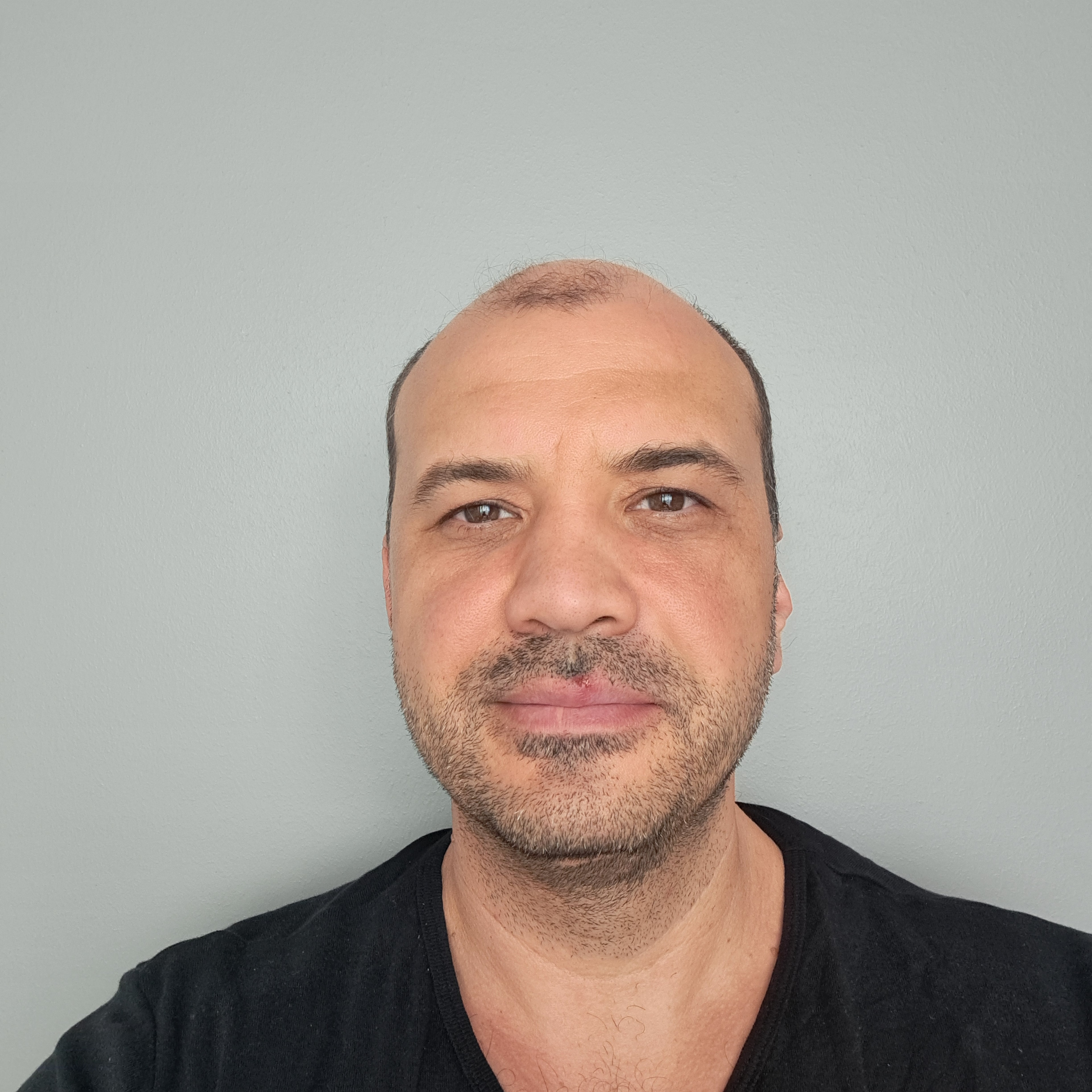 profile-1782296099987.jpg